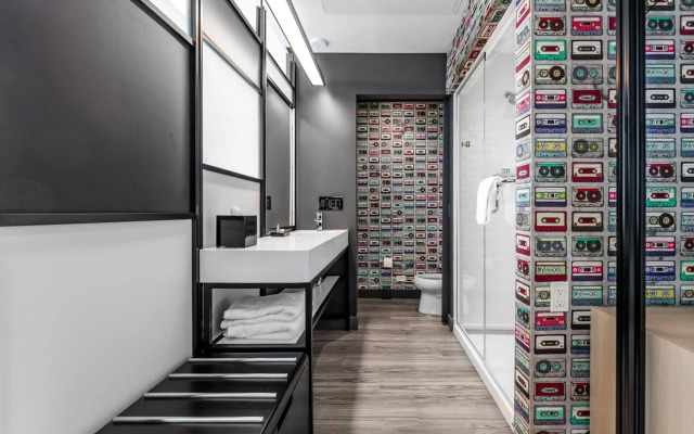 Aloft Columbus Easton