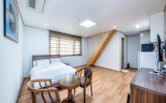 Seogwipo Gaetkeusi Pension