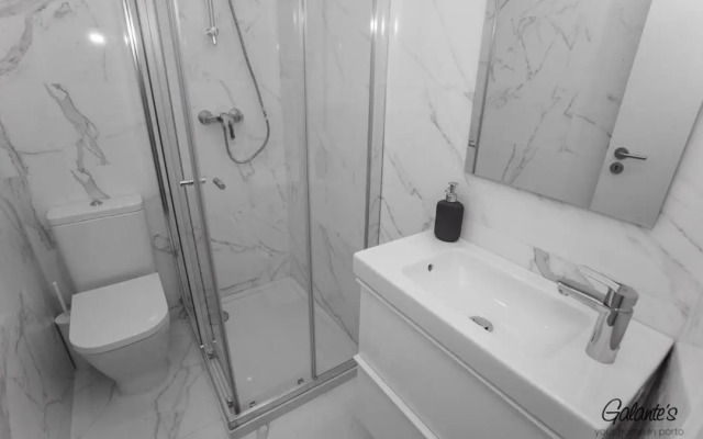 Galante & Waltrick - Downtown 3 Bedroom - Parking Downstairs - Balcony