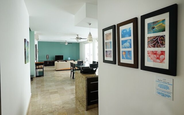 Playa Ge 302 B 2 Bedroom Condo