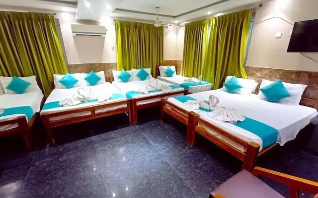 Le Holiday Inn