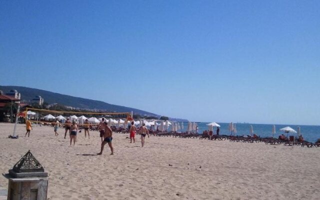 Guest House Villa Roza