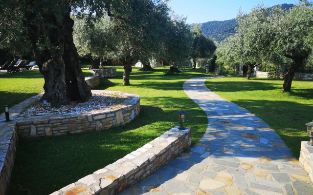Ipsario Garden Hotel