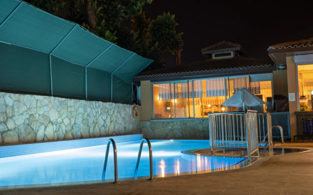 Hotel Ozlem Garden - All Inclusive