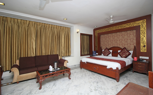 OYO 5915 Hotel Swagath