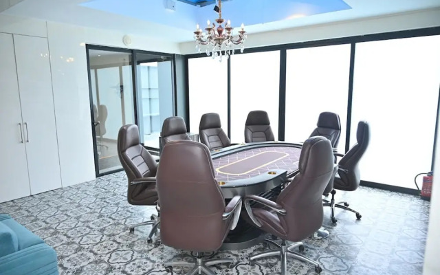 Urvi Banquets & Guest House