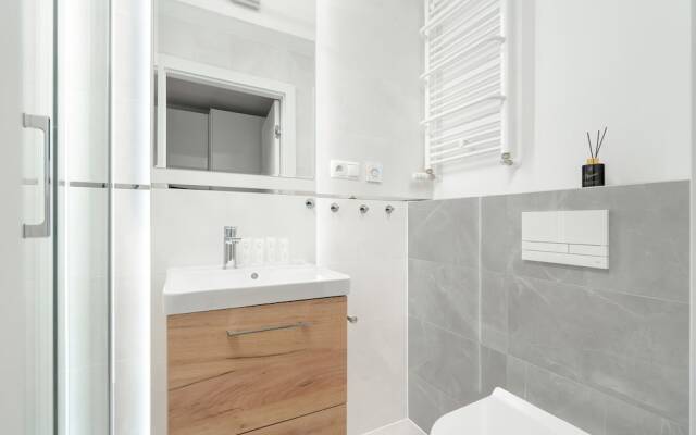 Studio in Poznan Center by Renters