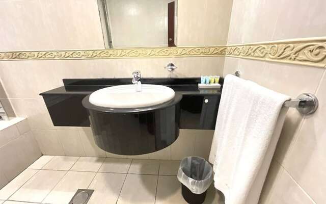 Marina Marvel Room Elite Residences