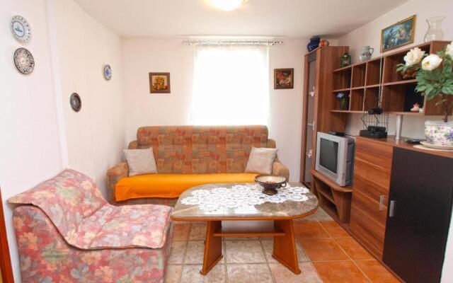 Apartments Milica 1391