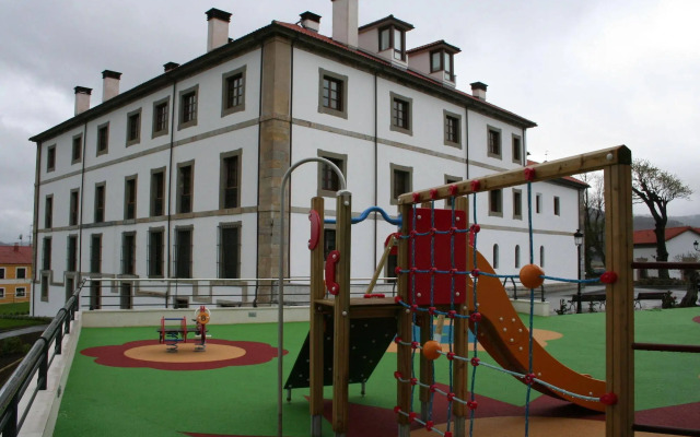 Palacio de La Magdalena Hotel