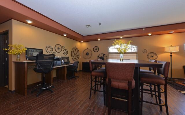 Best Western Plus Rama Inn