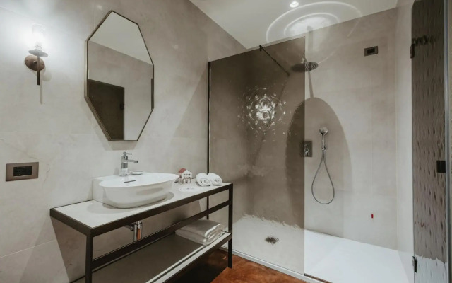 The Legacy Hotel Nana Sukhumvit, Aspira Collection