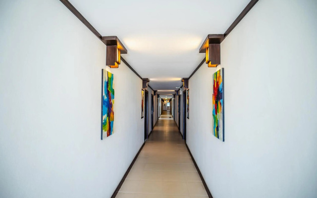 Ratana Apart Hotel at Chalong