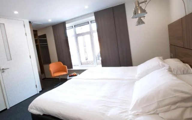 Hotel Café Restaurant De Ploeg