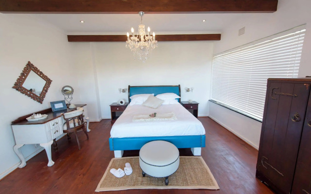 Senate Boutique Guest House