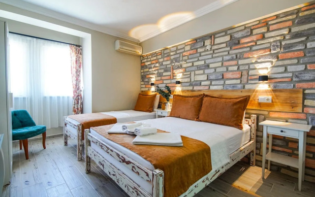 Ilyada Hotel