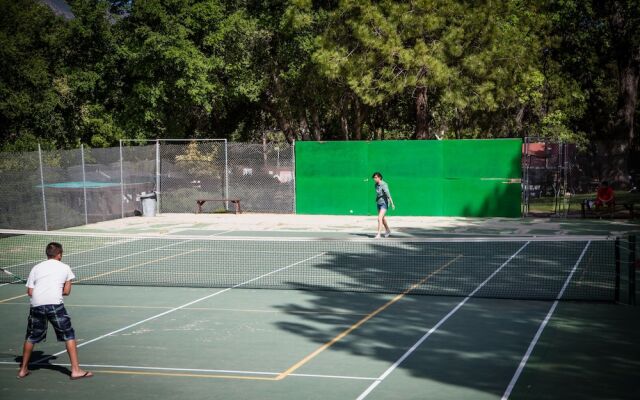 Rancho Oso RV & Camping Resort