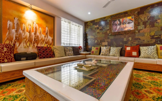 OYO 45329 Hotel Shreemaya