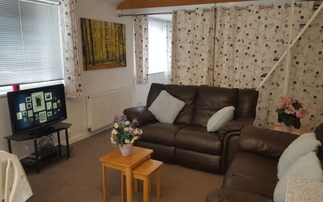 Immaculate 1-Bed Lodge Newton Abbot Torquay