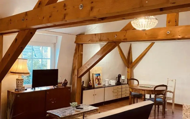 L'Industrie de Marie - Comme sous les toits