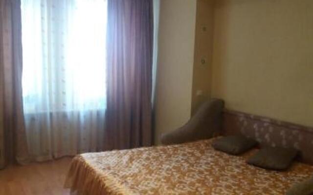 Guest house on ulitsa Mira 25