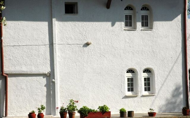 Xanthos Rooms