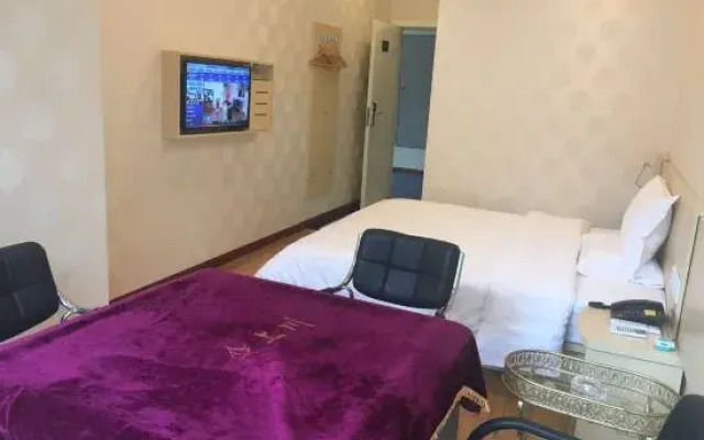 7Days Inn Chain Hotel (Chongqing Bund International)