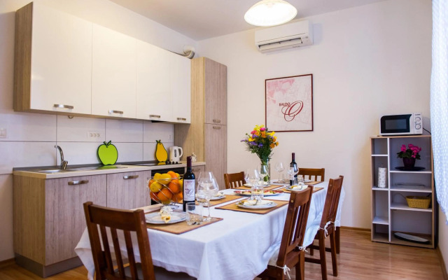 Dundo Baldo Apartment