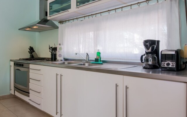 Capri by Playa District