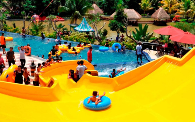 The Jhons Cianjur Aquatic Resort