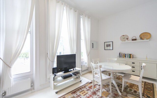 The Notting Hill Westbourne Getaway - FF