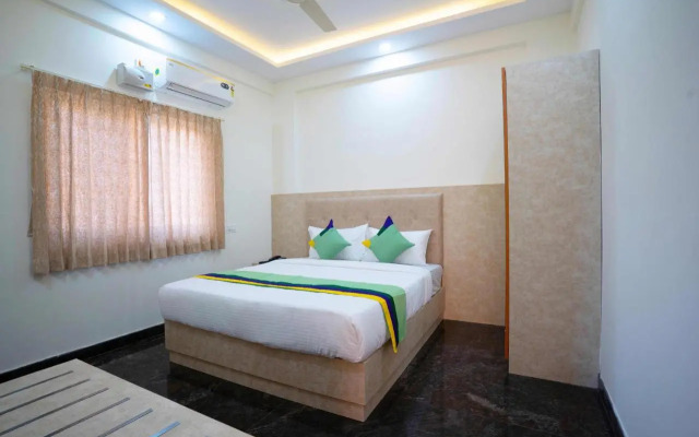 Treebo Galaxy Kings Suites, Hebbal