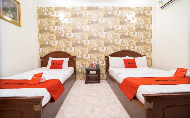 Tan Hoang Long Hotel District 5