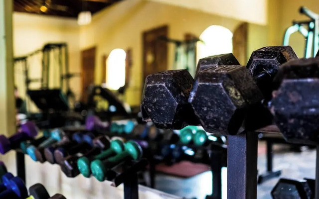 PURE Gym - Spa - Yoga - Lodging