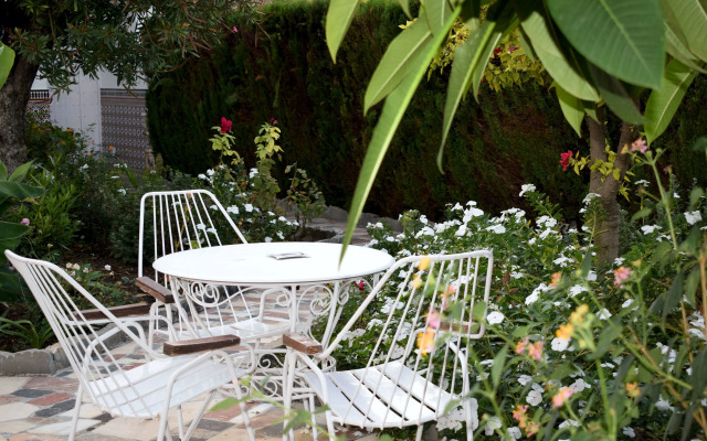 Apartamentos El Jardin