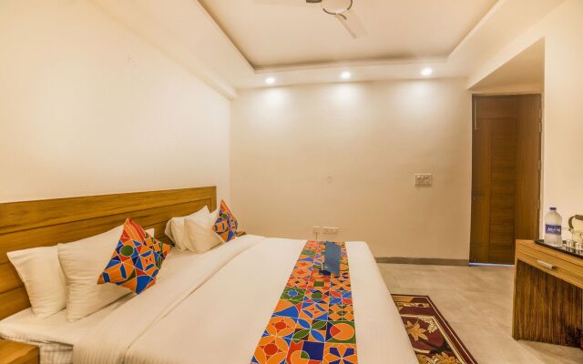 FabHotel NStay 32