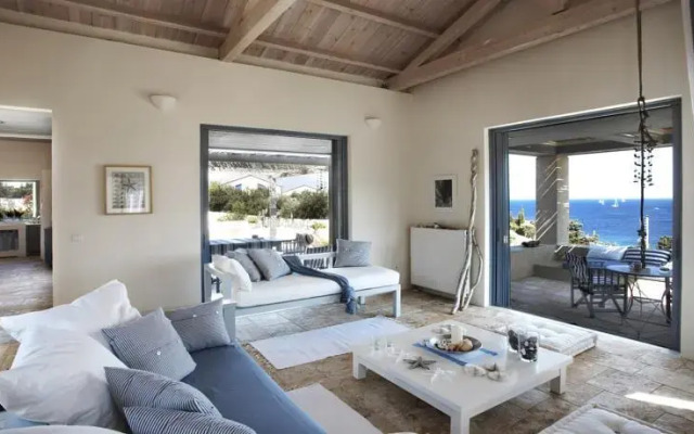 Villa Petres