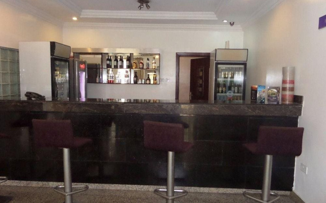 Suru Express Hotel