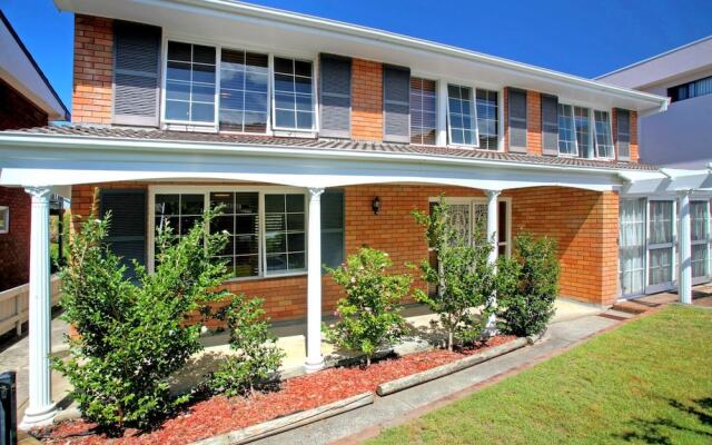 Summerside, 43 Lentara Street