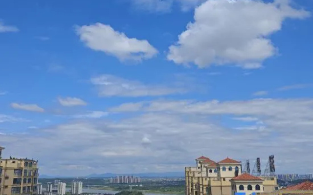 Vienna International Hotel (Hengyang Yanqi Lake Park Kaixuan Lake View Waterfront) – Outside – Hengyang
