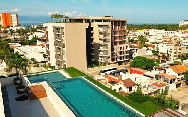 A Amenities Location Sleeps 6