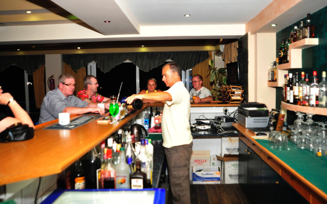 Athinoula Hotel