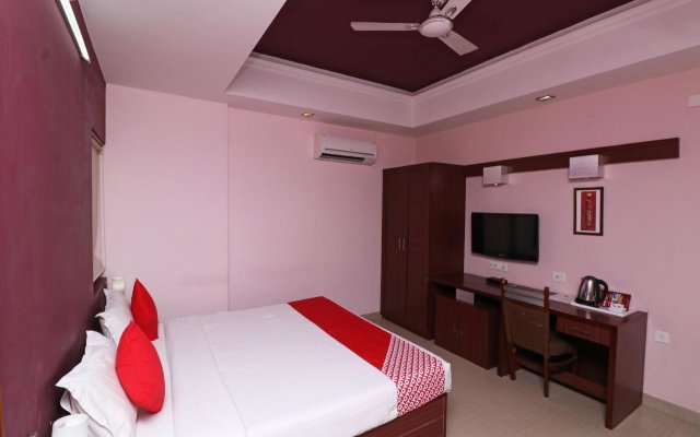 OYO 30119 Hotel Kanishk