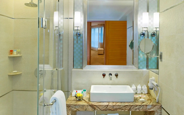 Four Points by Sheraton Shenzhen