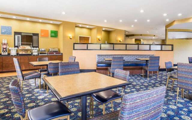 Comfort Suites Macon