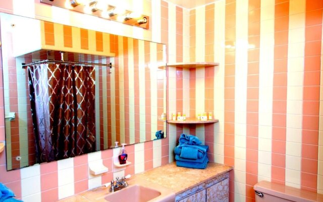 Old Town Suites