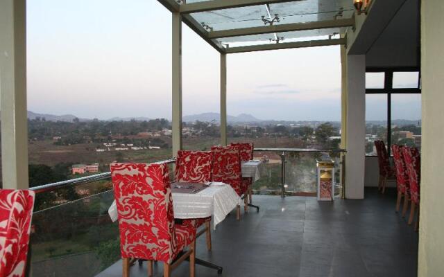 Crossroads Hotel Blantyre