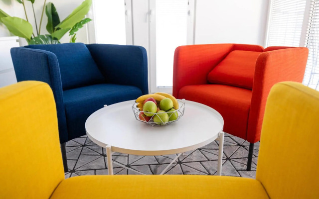 New Central Studio with free parking