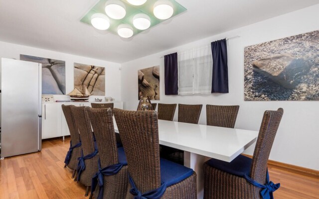Amazing Home in Pag With 5 Bedrooms, Wifi and Outdoor Swimming Pool