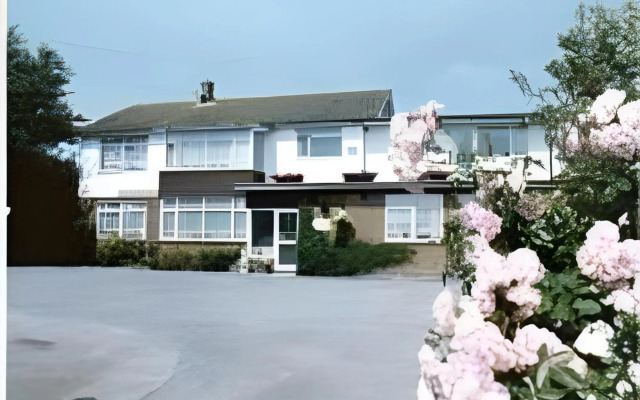 The Coast Yard